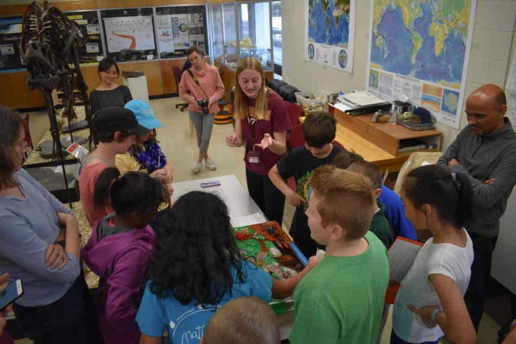 Outreach event at the Museum of Geosciences